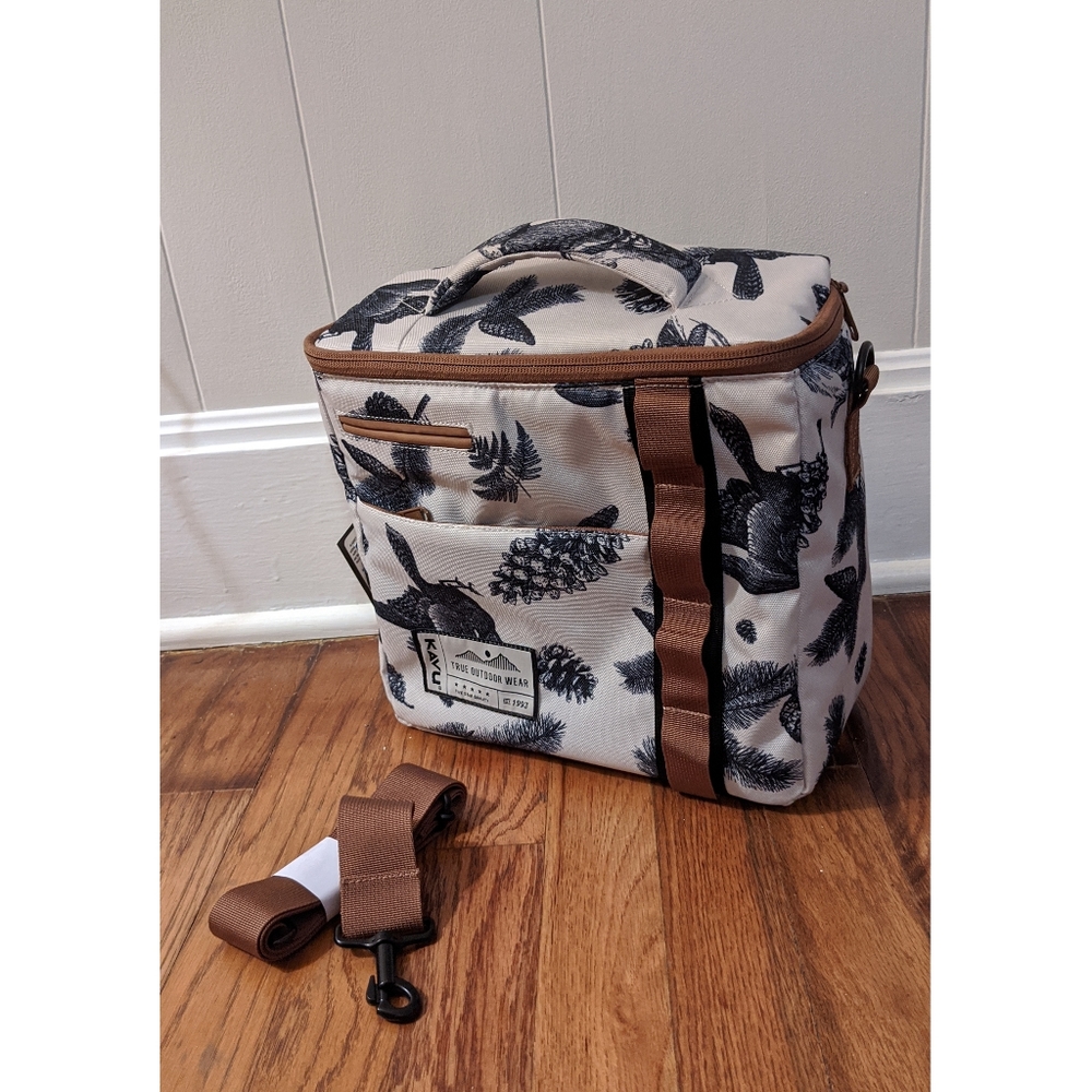 NWT KAVU Snack Sack Insulated Cooler / Lunchbox